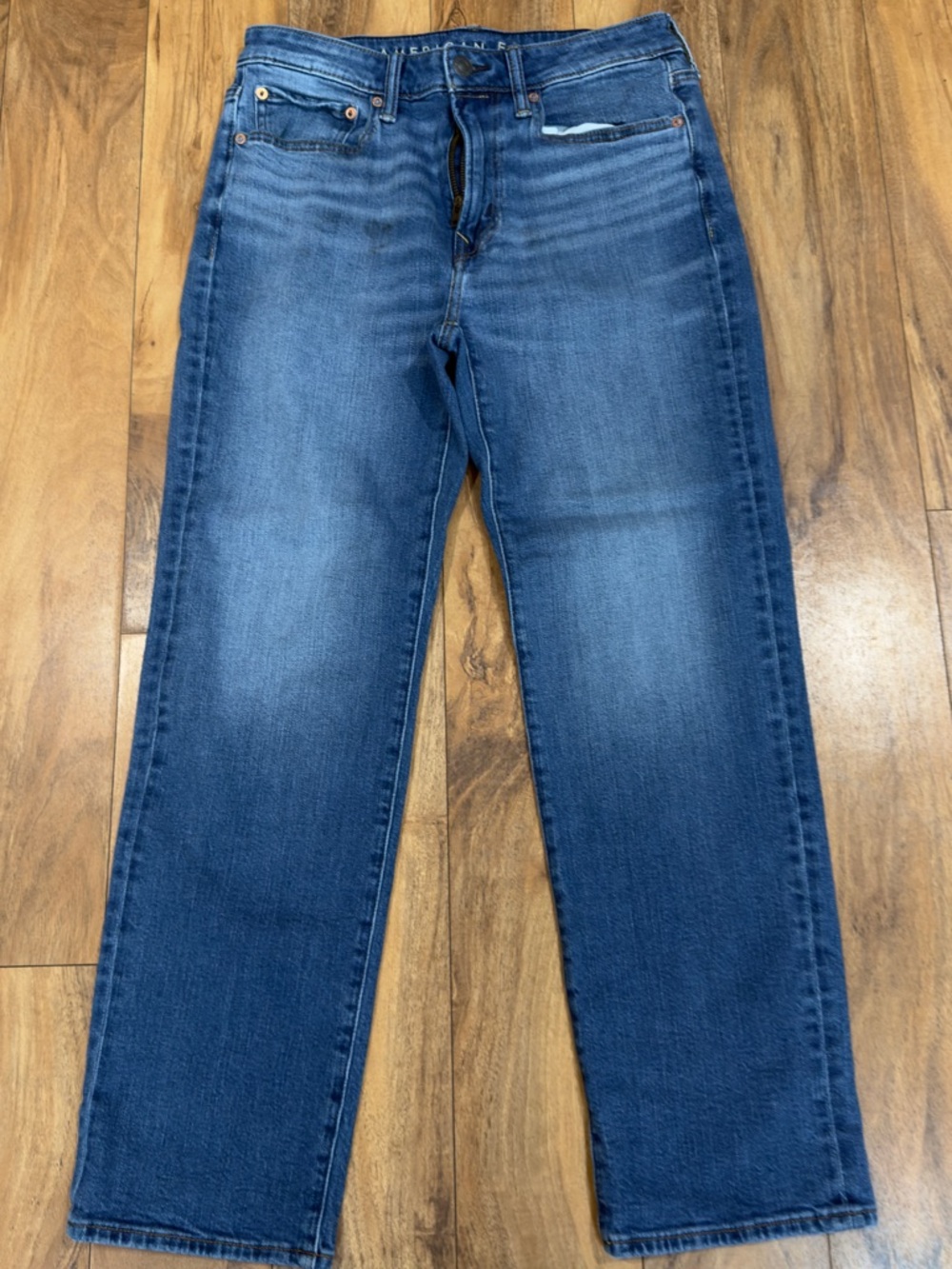 American Eagle Jeans Men 29x30” Blue Relaxed Straight Mid Rise Med Wash Denim